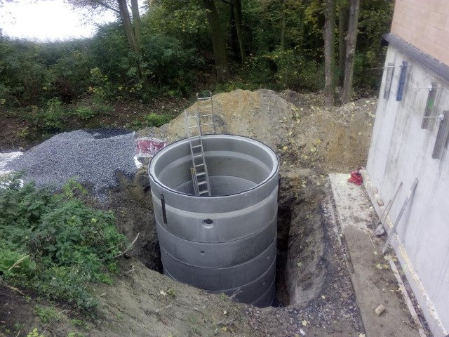 Čerpací šachta DN 3000 součástí stavby čistírny odpadních vod v Chržíně.